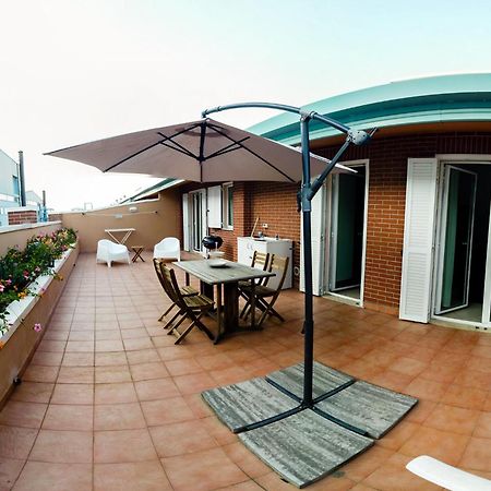 Apartament Tra Mare E Centro Citta! Livorno Zewnętrze zdjęcie